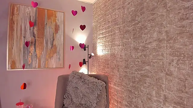 Snapshot of tamara_aluna chatting on February 13, 2025, 6:37 pm tamara aluna online show from February 13, 2025, 6:37 pm