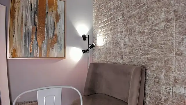 Snapshot of tamara_aluna chatting on February 19, 2025, 6:32 pm tamara aluna online show from February 19, 2025, 6:32 pm