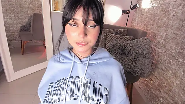 Snapshot of tamara_aluna chatting on February 22, 2025, 2:30 pm tamara aluna online show from February 22, 2025, 2:30 pm