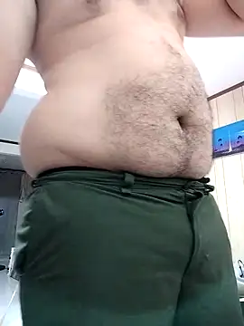 RobbyThrobb online show from December 14, 2024, 9:07 am