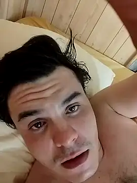 RobbyThrobb online show from December 17, 2024, 11:16 pm