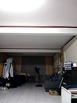 RobbyThrobb online show from March 10, 2025, 1:00 pm