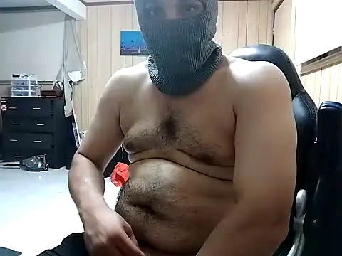 RobbyThrobb online show from January 14, 2025, 8:52 am