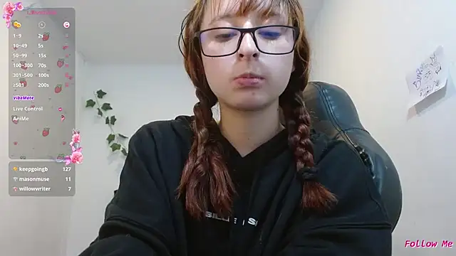 Snapshot of CelesteAyase chatting on February 22, 2025, 4:40 am CelesteAyase online show from February 22, 2025, 4:40 am