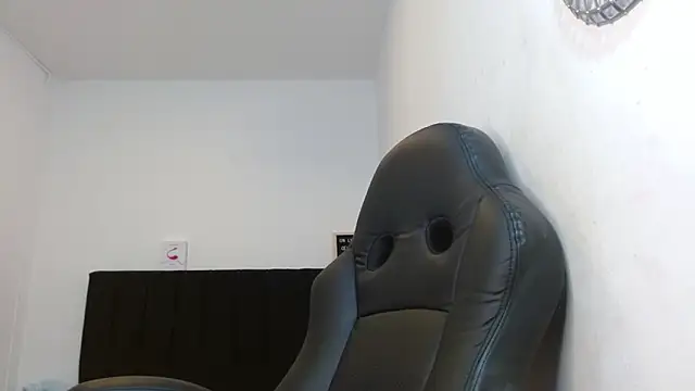 Snapshot of CelesteAyase chatting on March 7, 2025, 3:08 am CelesteAyase online show from March 7, 2025, 3:08 am