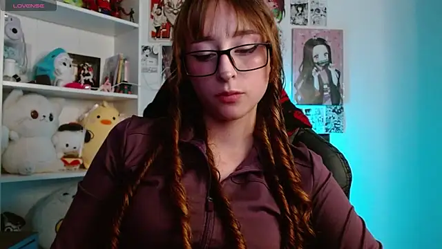 CelesteAyase online show from June 18, 2026, 1:04 am