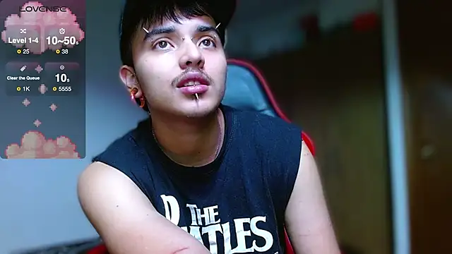 Snapshot of Hgp3riodictabl3 chatting on October 27, 2025, 1:06 am Hgp3riodictabl3 online show from October 27, 2025, 1:06 am