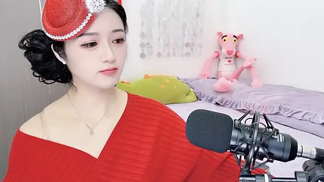 starsqimei online show from February 18, 2026, 6:11 am