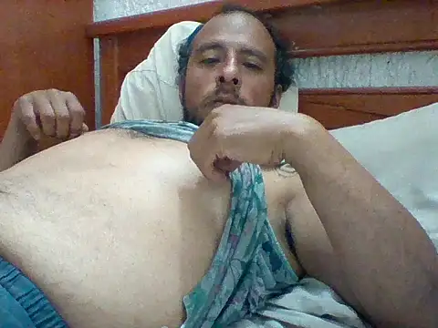 Snapshot of deditos chatting on December 1, 2024, 4:34 pm deditos online show from December 1, 2024, 4:34 pm