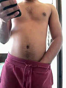 Snapshot of _rocky_ chatting on February 13, 2025, 4:43 am rocky online show from February 13, 2025, 4:43 am