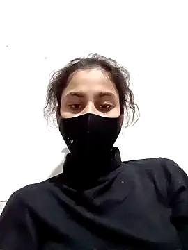 magicmoment00786 online show from December 28, 2024, 4:30 pm