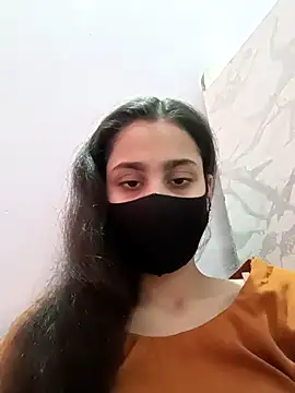 magicmoment00786 online show from February 21, 2025, 8:29 am