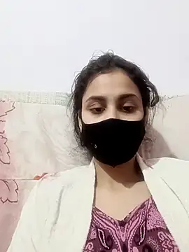 magicmoment00786 online show from January 16, 2025, 11:26 am