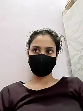 magicmoment00786 online show from February 19, 2025, 4:00 pm