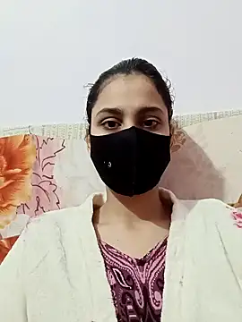 magicmoment00786 online show from January 14, 2025, 6:34 am