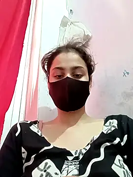 magicmoment00786 online show from September 12, 2025, 12:16 pm