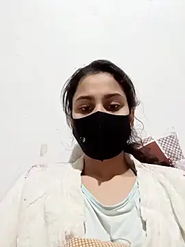 magicmoment00786 online show from December 20, 2024, 4:04 pm