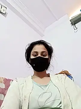 magicmoment00786 online show from December 22, 2024, 6:17 am