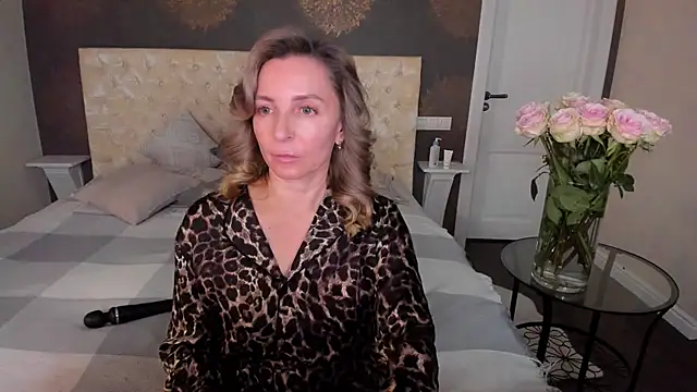 AllisonWilliams online show from October 6, 2025, 4:41 pm