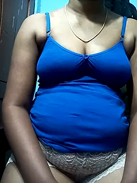 Snapshot of Tamillminnal chatting on March 2, 2025, 6:03 pm Tamillminnal online show from March 2, 2025, 6:03 pm