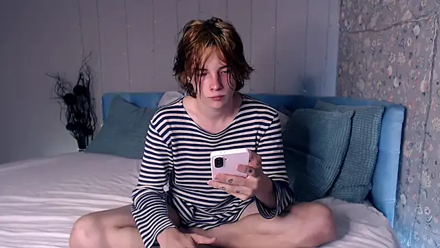 iwillfall online show from September 20, 2025, 8:30 am