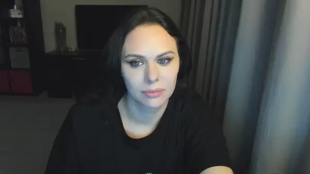 Snapshot of MollyCheiz chatting on September 17, 2025, 10:12 pm MollyCheiz online show from September 17, 2025, 10:12 pm