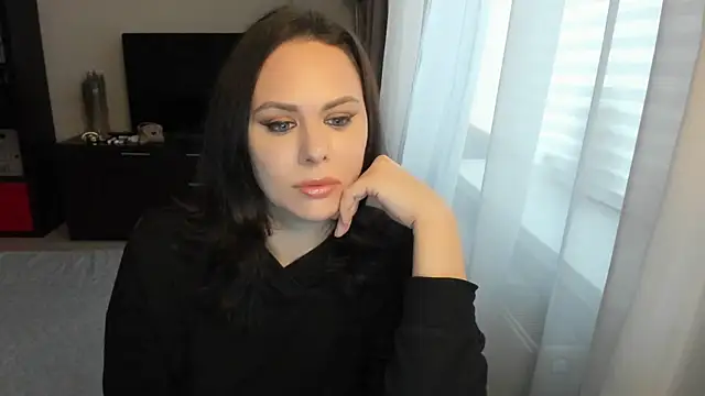 Snapshot of MollyCheiz chatting on October 30, 2025, 12:58 pm MollyCheiz online show from October 30, 2025, 12:58 pm