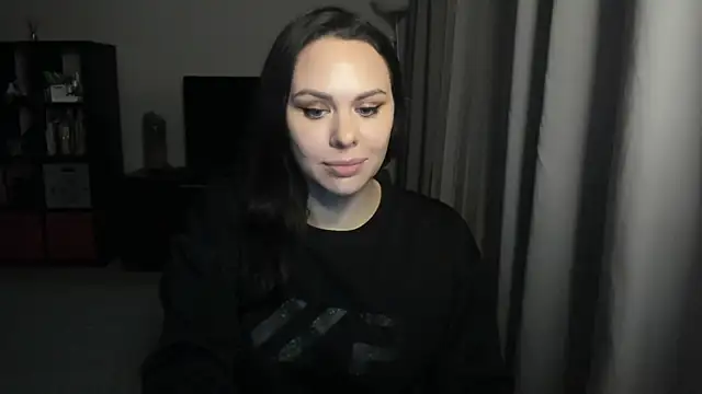 Snapshot of MollyCheiz chatting on February 28, 2026, 4:06 pm MollyCheiz online show from February 28, 2026, 4:06 pm