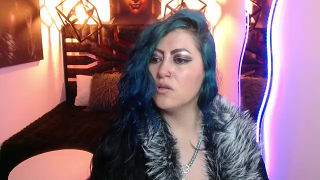 scarleth blue online show from April 6, 2026, 2:51 am