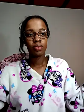 Snapshot of Im_camila chatting on January 15, 2025, 12:36 pm Im camila online show from January 15, 2025, 12:36 pm