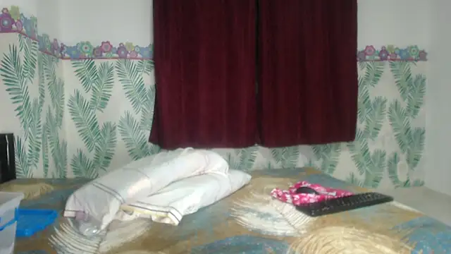 Snapshot of leonabigass18 chatting on January 6, 2025, 2:36 pm leonabigass18 online show from January 6, 2025, 2:36 pm