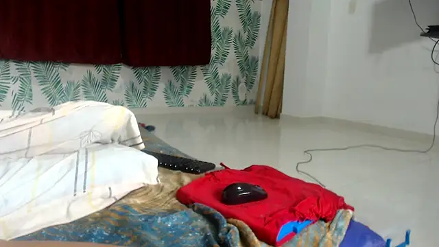 Snapshot of leonabigass18 chatting on January 24, 2025, 6:14 pm leonabigass18 online show from January 24, 2025, 6:14 pm