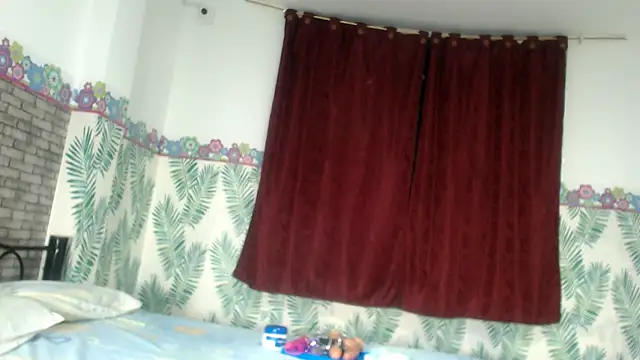 Snapshot of leonabigass18 chatting on February 2, 2025, 2:56 pm leonabigass18 online show from February 2, 2025, 2:56 pm