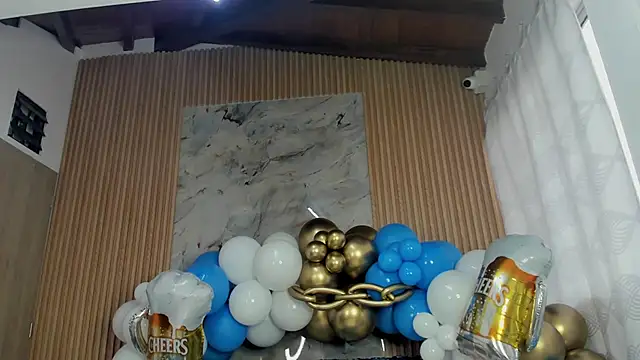 Snapshot of Any_topless chatting on October 2, 2025, 11:02 am Any topless online show from October 2, 2025, 11:02 am