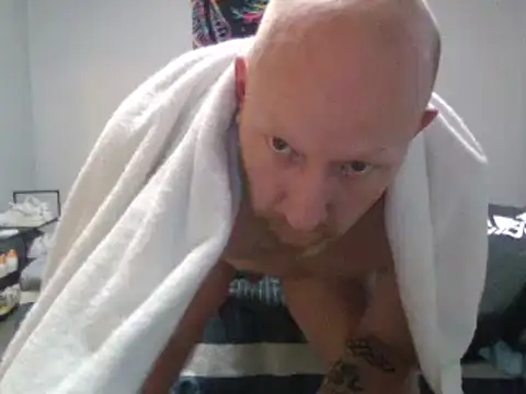 muffgoldcock online show from January 28, 2025, 8:47 pm