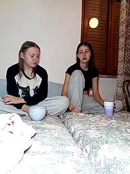 Snapshot of ella_grays chatting on October 14, 2025, 6:41 pm ella grays online show from October 14, 2025, 6:41 pm