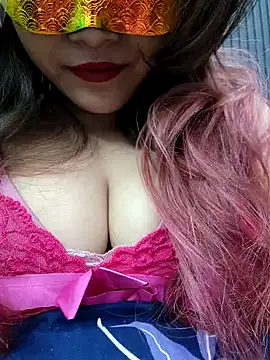 Dream Couple Show online show from December 3, 2024, 6:44 pm