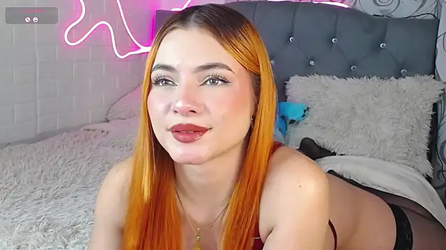 Miah hilton2 online show from November 16, 2025, 10:13 pm