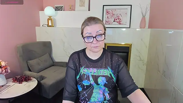 AlexandraKind online show from February 27, 2025, 10:01 am