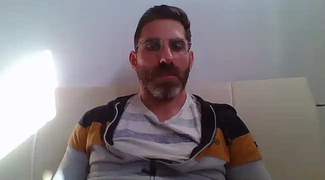 alcatraz009 online show from March 9, 2025, 2:32 pm
