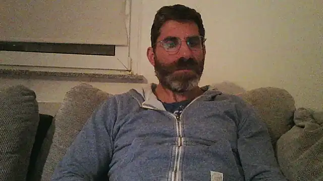 Snapshot of alcatraz009 chatting on September 26, 2025, 7:32 pm alcatraz009 online show from September 26, 2025, 7:32 pm