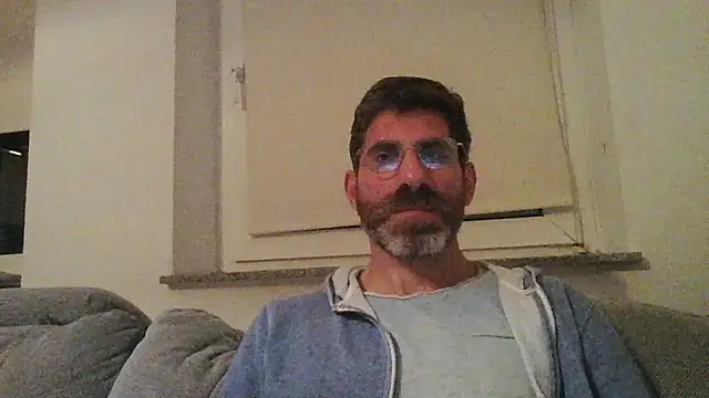 Snapshot of alcatraz009 chatting on October 6, 2025, 7:25 pm alcatraz009 online show from October 6, 2025, 7:25 pm