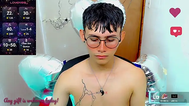 Snapshot of tanjiro_cute chatting on October 8, 2025, 9:00 am tanjiro cute online show from October 8, 2025, 9:00 am
