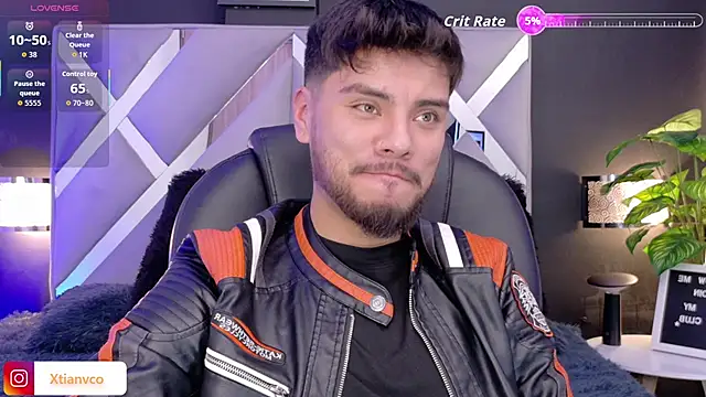 Snapshot of Tommidubois chatting on September 24, 2025, 4:08 am Tommidubois online show from September 24, 2025, 4:08 am