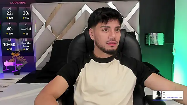 Snapshot of Tommidubois chatting on March 19, 2025, 2:27 am Tommidubois online show from March 19, 2025, 2:27 am