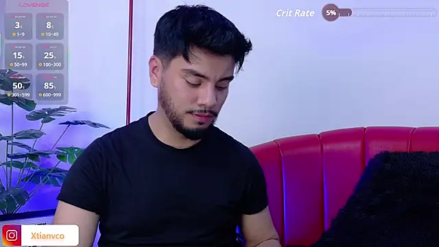 Snapshot of Tommidubois chatting on October 21, 2025, 4:23 am Tommidubois online show from October 21, 2025, 4:23 am