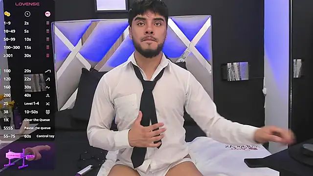 Snapshot of Tommidubois chatting on February 28, 2025, 2:42 am Tommidubois online show from February 28, 2025, 2:42 am