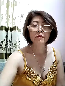 Baby-tits2024 online show from February 6, 2025, 1:43 pm