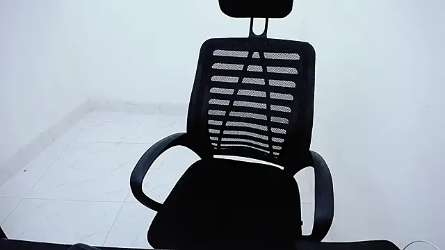 jamaguchi 98 online show from December 23, 2024, 3:11 pm