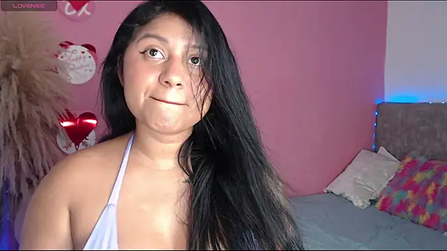 Snapshot of alinakiss chatting on February 19, 2026, 3:47 am alinakiss online show from February 19, 2026, 3:47 am